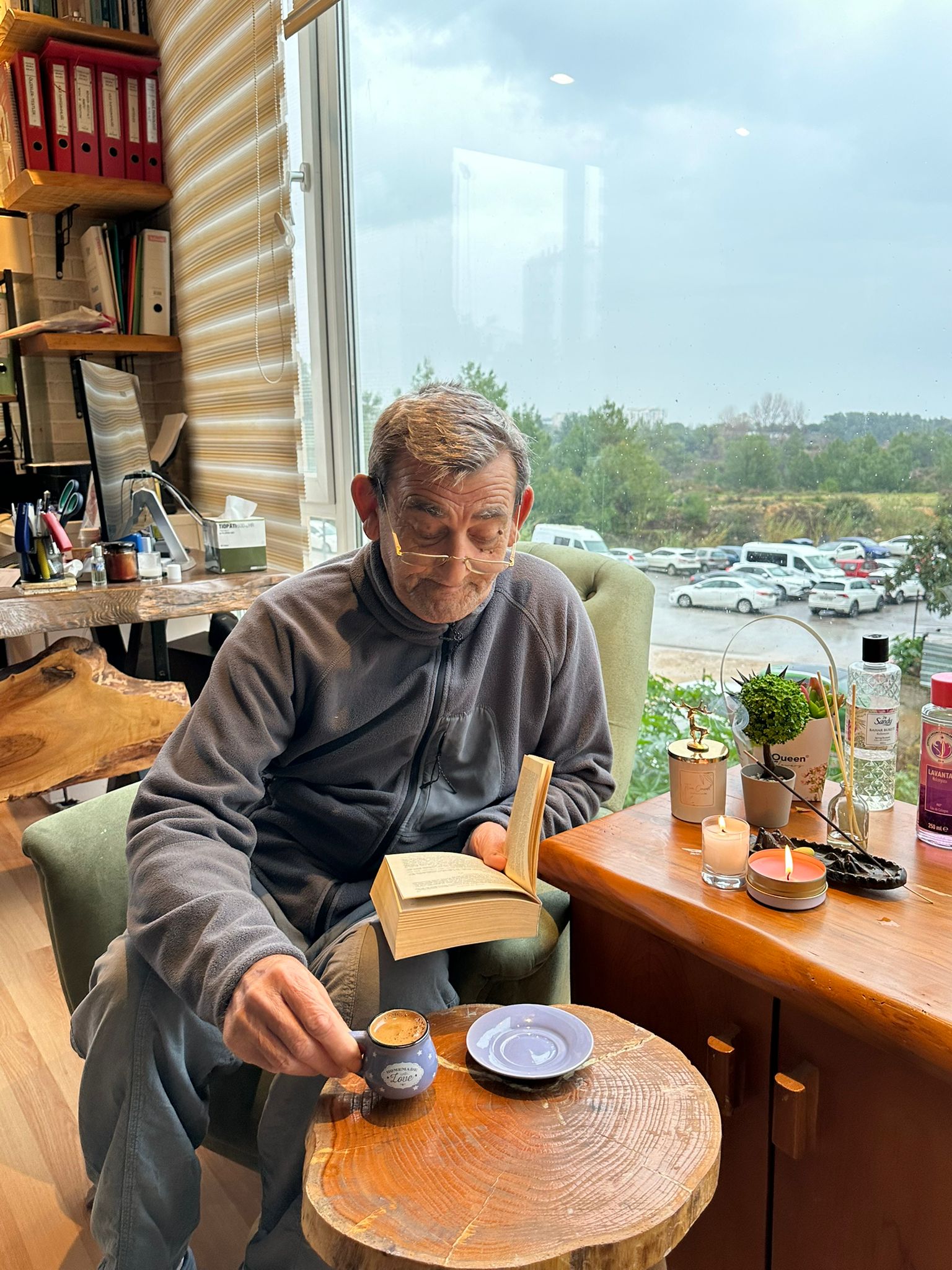 Gerontologist and Social Work